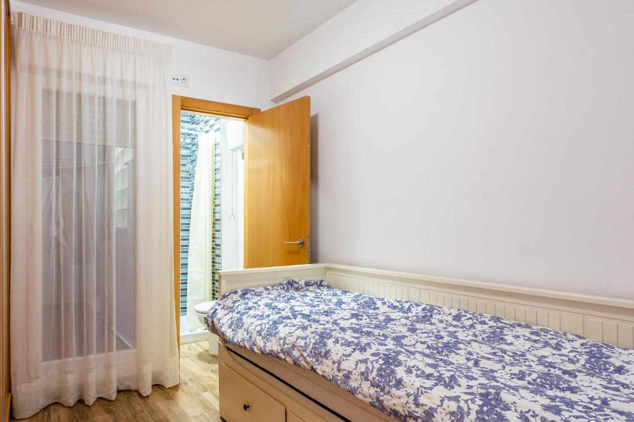 Apartamento Sirena Beach Nerja Bagian luar foto